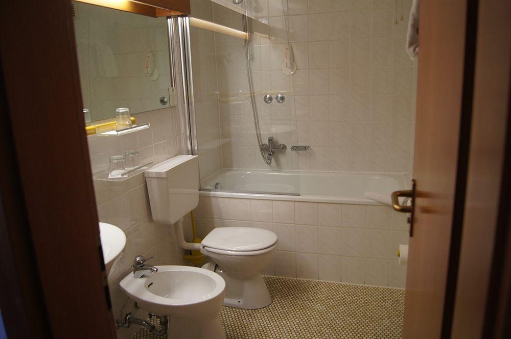 City Hotel Ρεκλινγκχάουζεν Εξωτερικό φωτογραφία